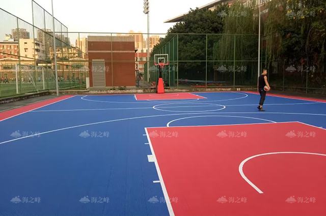 湖南农业大学篮球场